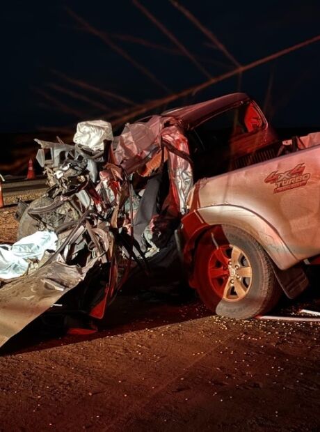 Motorista morre ap&oacute;s colis&atilde;o entre Hilux e bitrem na MS-141