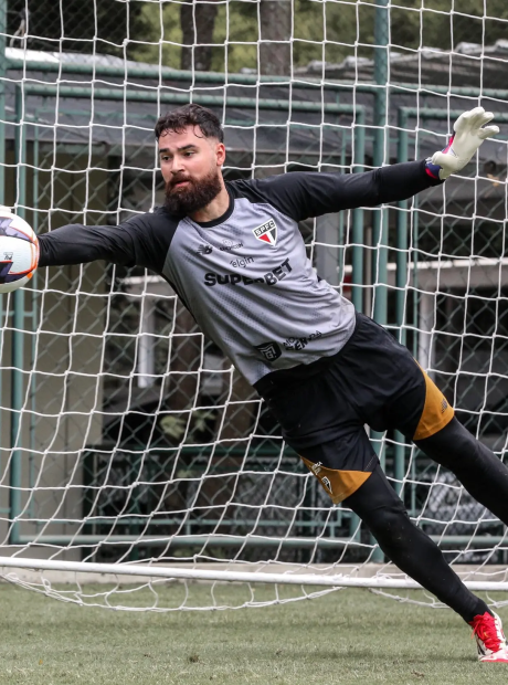 Nascido em MS, Coronel fica fora da lista do Paraguai para a Copa do Mundo
