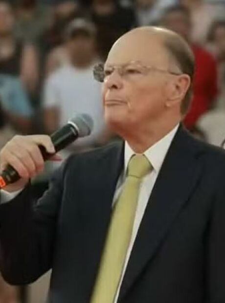 Opera&ccedil;&atilde;o da PF mira banco de Edir Macedo e bloqueia R$ 670 milh&otilde;es