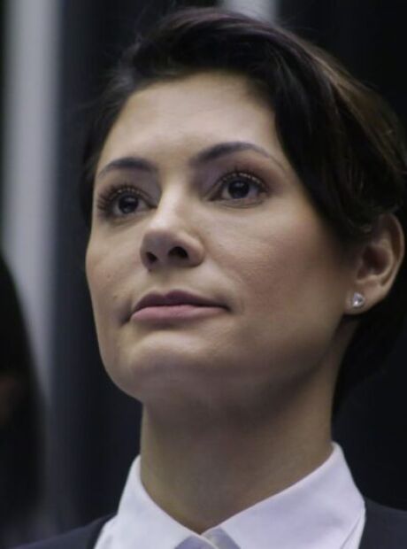 Michelle Bolsonaro deixa comando do PL Mulher em meio a crise interna no partido