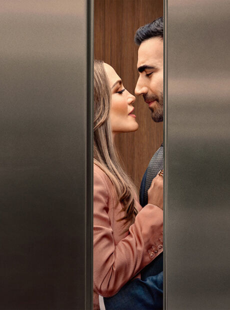 Office Romance: Jennifer Lopez pilota nova com&eacute;dia rom&acirc;ntica 
