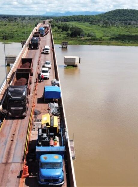 Pedagiada por 14 anos, ponte na BR-262 volta a sofrer interdi&ccedil;&otilde;es