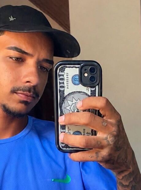 Jovem desaparecido &eacute; encontrado enterrado em mata; pol&iacute;cia apura crime em MS