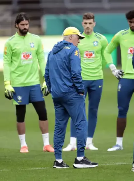 Com Brasil em campo, Copa tem seis confrontos nesta quarta