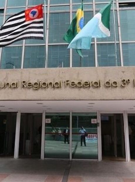Advogado que forjou documentos para fraudar benef&iacute;cios do INSS &eacute; condenado