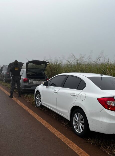 DOF apreende mais de 400kg de drogas transportadas em comboio de carros