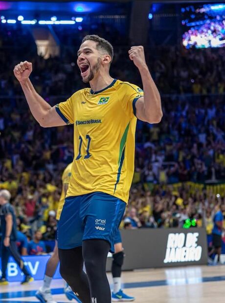 Campo-grandense se destaca defendendo a sele&ccedil;&atilde;o brasileira de v&ocirc;lei
