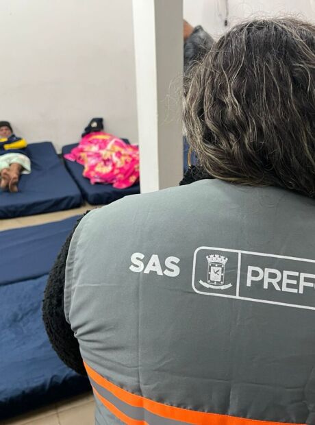 Com sensa&ccedil;&atilde;o t&eacute;rmica de -2&ordm;C, 80 pessoas procuram abrigo durante a madrugada