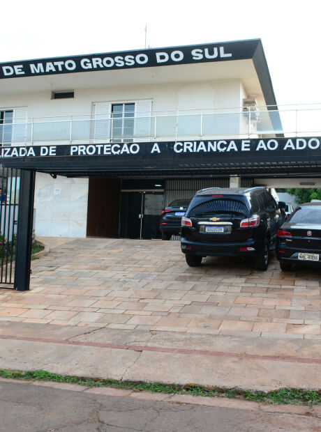 Casal &eacute; preso em Campo Grande por sequestrar a pr&oacute;pria filha no Paran&aacute;
