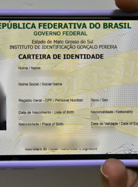 Estruturas montadas em escolas de comunidade ind&iacute;gena emitir&atilde;o novo RG para popula&ccedil;&atilde;o