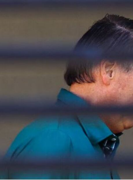 Moraes mant&eacute;m Bolsonaro em pris&atilde;o domiciliar e manda recolher 10 armas