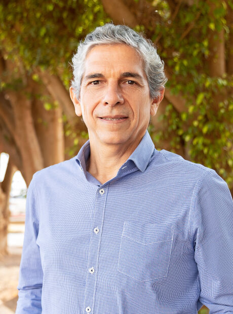 "A tecnologia n&atilde;o substitui o trabalho bra&ccedil;al, ela potencializa e direciona essa atua&ccedil;&atilde;o"