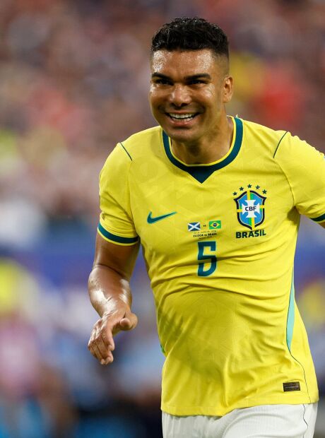 Inter Miami anuncia contrata&ccedil;&atilde;o de Casemiro para jogar ao lado de Messi