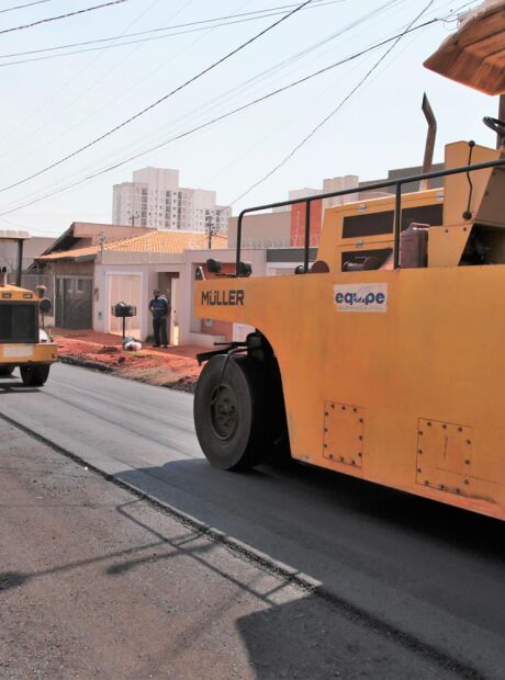 Asfalto de quase R$ 7 milh&otilde;es em Campo Grande ganha novo prazo at&eacute; 2027
