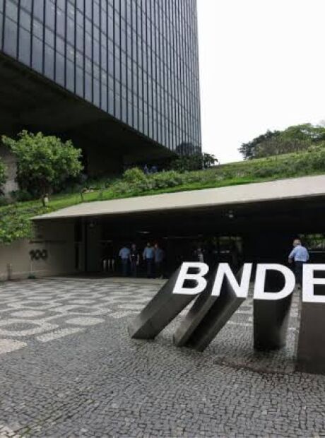Mato Grosso do Sul recebe cr&eacute;dito bilion&aacute;rio do BNDES