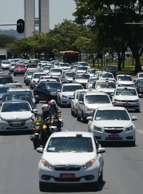 Cr&eacute;dito para carros de aplicativo tem teto elevado para R$ 200 mil