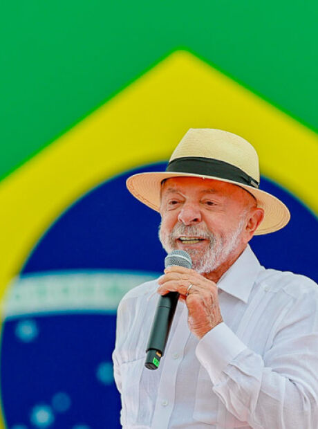 Lula: escolha em 2026 &eacute; sobre quem quer vender as praias e quem quer o povo nelas