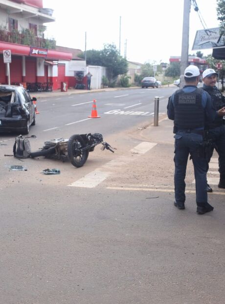 Motorista embriagado provoca morte de motociclista em frente a bar 