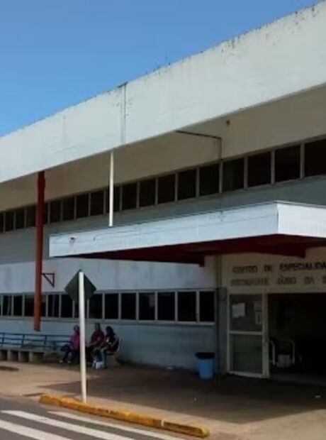 Fila por endoscopia supera 10 mil enquanto aparelho est&aacute; parado em Campo Grande
