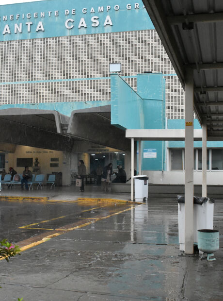 Fraudes e d&iacute;vida de R$ 800 milh&otilde;es levam Santa Casa da Capital ao colapso