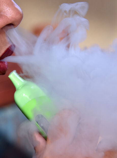 Mercado ilegal de cigarro eletr&ocirc;nico "tira" R$ 244 milh&otilde;es de MS 