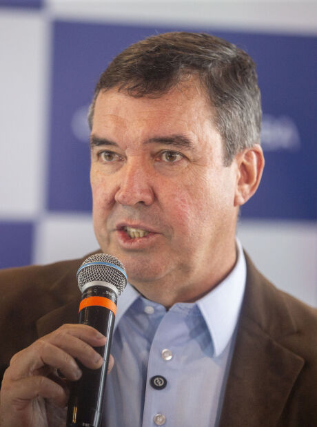 Riedel prop&otilde;e consulado brasileiro em cidade argentina da Rota Bioce&acirc;nica