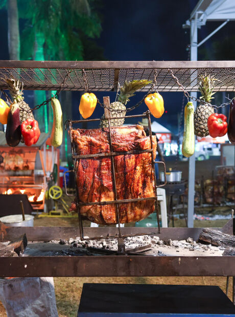 Festival Internacional da Carne re&uacute;ne m&uacute;sica, gastronomia e diferentes experi&ecirc;ncias