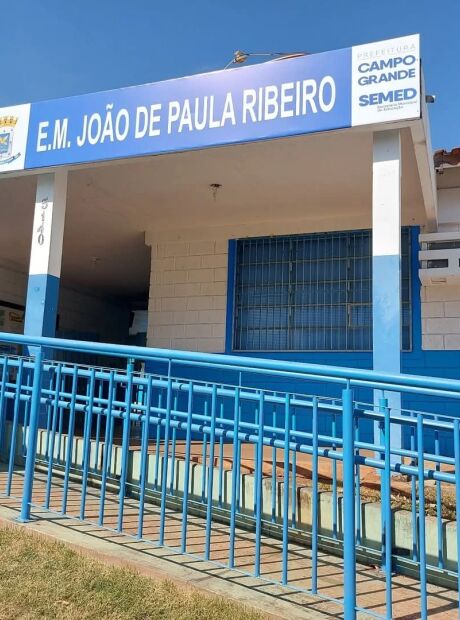 Escola da Capital cansa do calor e compra ar-condicionado por conta pr&oacute;pria