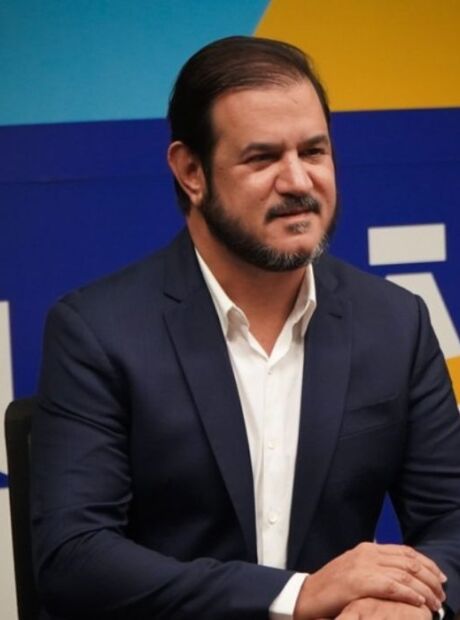 Presidente do Uni&atilde;o Brasil aparece de cueca em v&iacute;deo e &eacute; acusado de agress&atilde;o