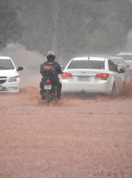 Chuva desta quinta-feira foi a maior do m&ecirc;s de outubro em Campo Grande