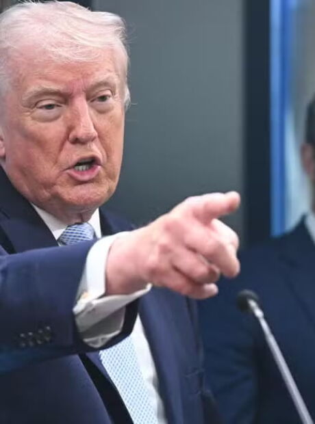 Trump aprova execu&ccedil;&atilde;o militar por fuzilamento, a primeira nos EUA desde a Segunda Guerra