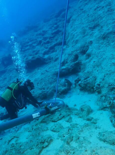 Arque&oacute;logos encontram na Turquia um navio que afundou h&aacute; quase 5 mil anos