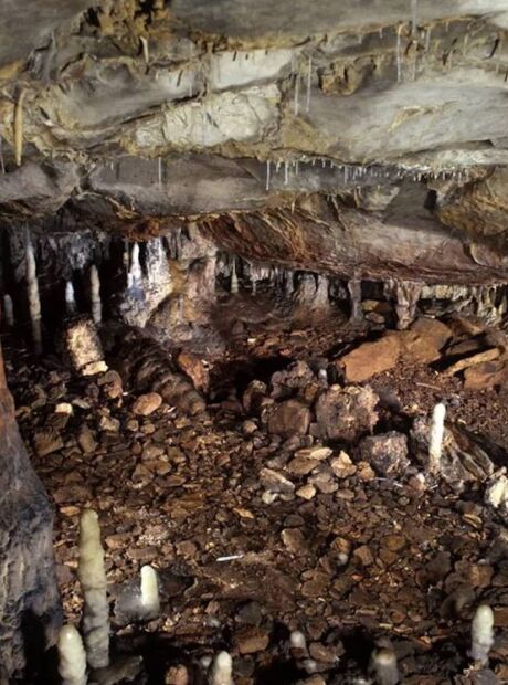 Caverna espanhola ficou bloqueada por 16.800 anos e preservou uma habita&ccedil;&atilde;o pr&eacute;-hist&oacute;rica intacta 