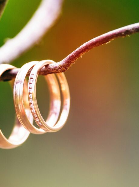 "Os homens esperam que elas n&atilde;o mudem; as mulheres, que eles mudem": a ironia do casamento