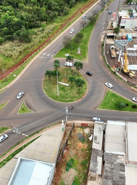 Obras na Euler de Azevedo podem bloquear cruzamento com a Tamandar&eacute;