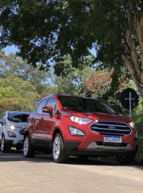 EcoSport Titanium dispensa estepe e custa R$ 103 mil