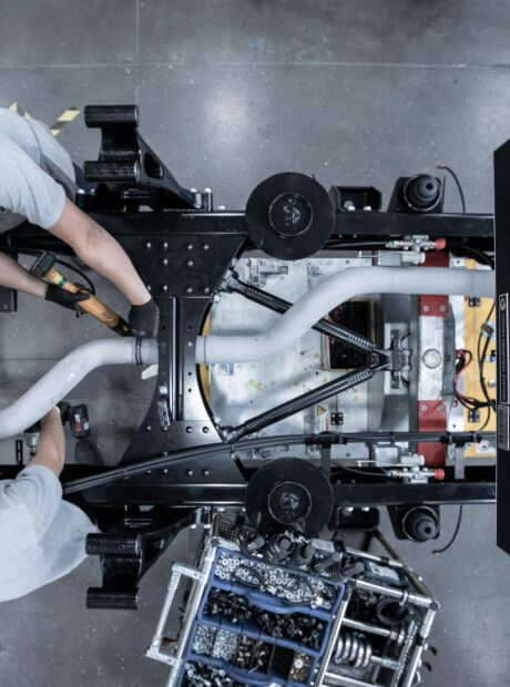 Mercedes-Benz inaugura fábrica 4.0 de chassis de ônibus