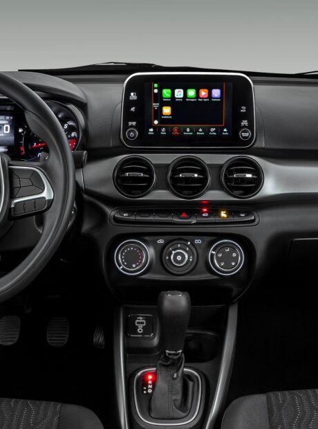 Avaliação do Fiat Cronos Drive 1.8 AT6 