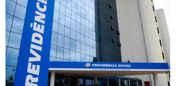 Deficit da previd&ecirc;ncia dispara e ultrapassa R$ 700 milh&otilde;es