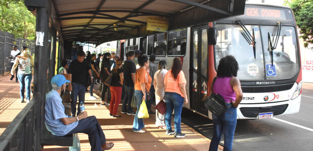 Consórcio Guaicurus cobra reajuste da tarifa para evitar paralisação dos ônibus