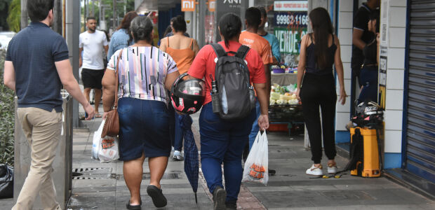 Inadimplentes em MS ganham tempo para renegociar d&iacute;vidas banc&aacute;rias
