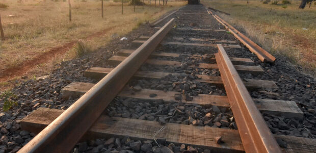 Leilão da ferrovia Malha Oeste deve ocorrer em julho de 2026