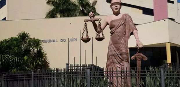 Juiz manda advogado devolver R$ 21,7 milh&otilde;es tomados de cliente