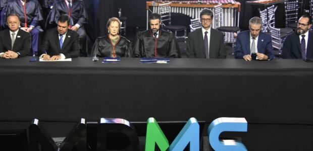 Com presen&ccedil;a de Gonet, Rom&atilde;o Milhan toma posse para novo mandato no MPMS