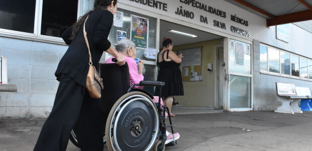 Esquema de corrup&ccedil;&atilde;o furou fila de 25 mil pessoas &agrave; espera de exames