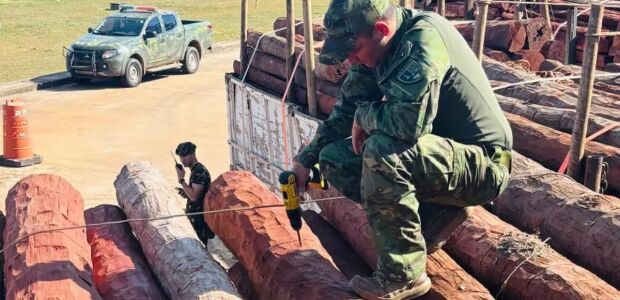 Advogado p&otilde;e em xeque maior apreens&atilde;o de coca&iacute;na da hist&oacute;ria