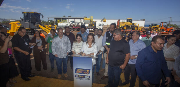 Doze equipes prometem tapar 3 mil buracos por dia a partir de segunda