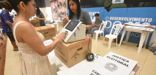 Disputa acirrada pode contribuir para reduzir absten&ccedil;&atilde;o no 2&ordm; turno, diz TRE