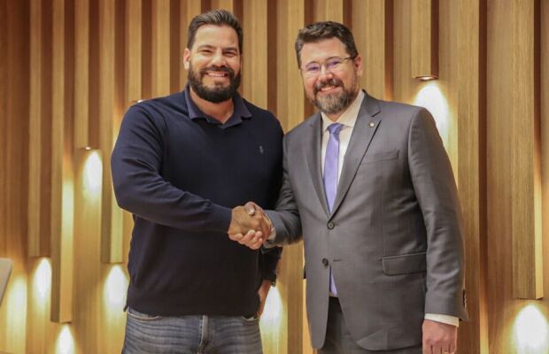 Extrema direita articula "voto casado" em Contar e Pollon para o Senado em MS