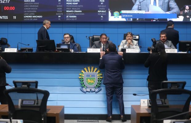 Razuk falta em sua '&uacute;ltima' sess&atilde;o como deputado